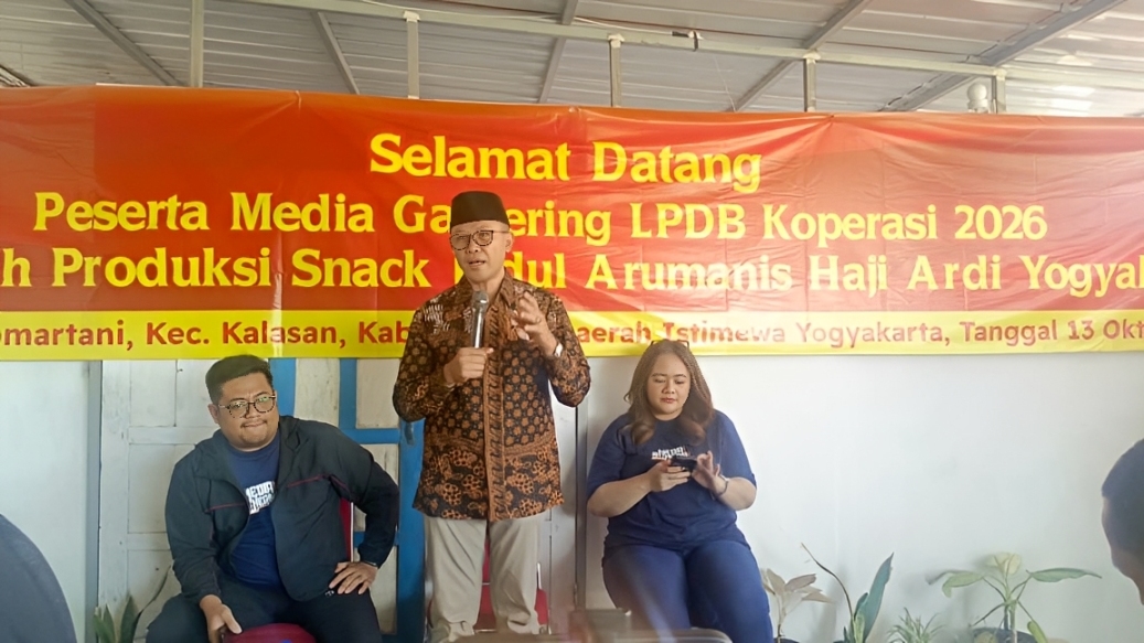Merantau dari Flores, Haji Ardi Sahamin Bangun Bisnis Arum Manis di Yogyakarta hingga Punya 30 Karyawan