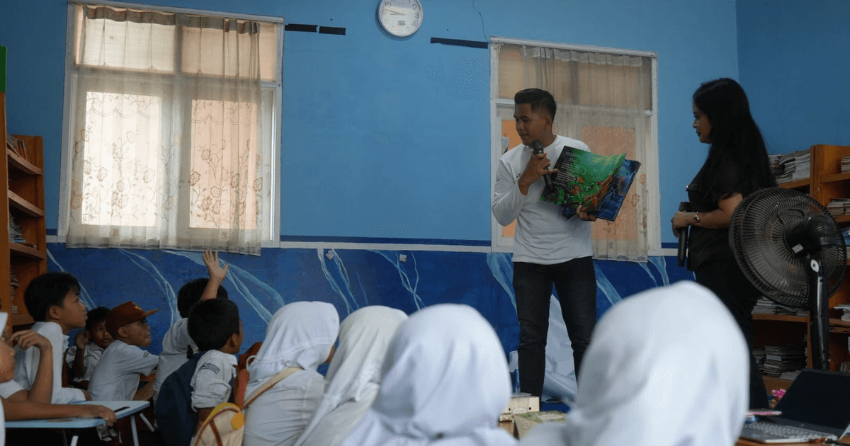 Pertamina International Shipping Kenalkan Dunia Maritim ke Siswa Pesisir