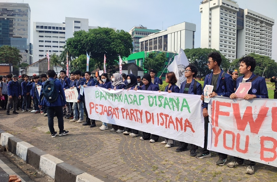 Mahasiswa Tuntut Karhutla Ditetapkan Bencana Nasional