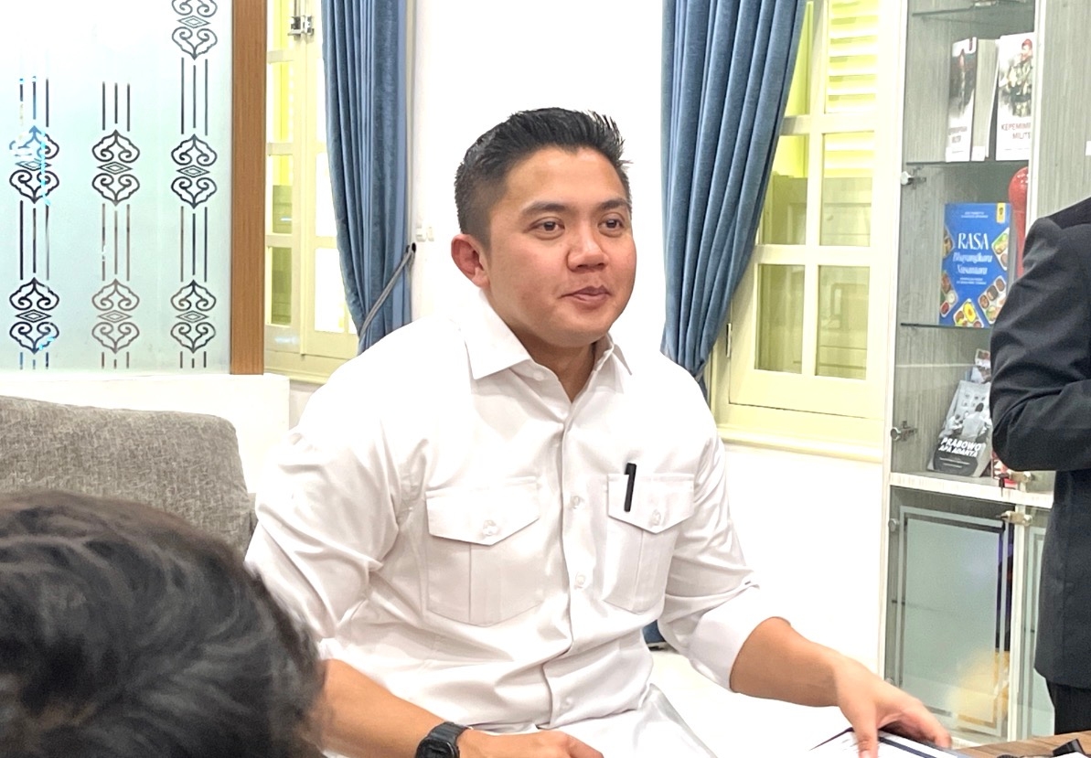 Insentif Guru Naik di Era Prabowo, Seskab Teddy: Tunjangan Kini Langsung Cair Tiap Bulan