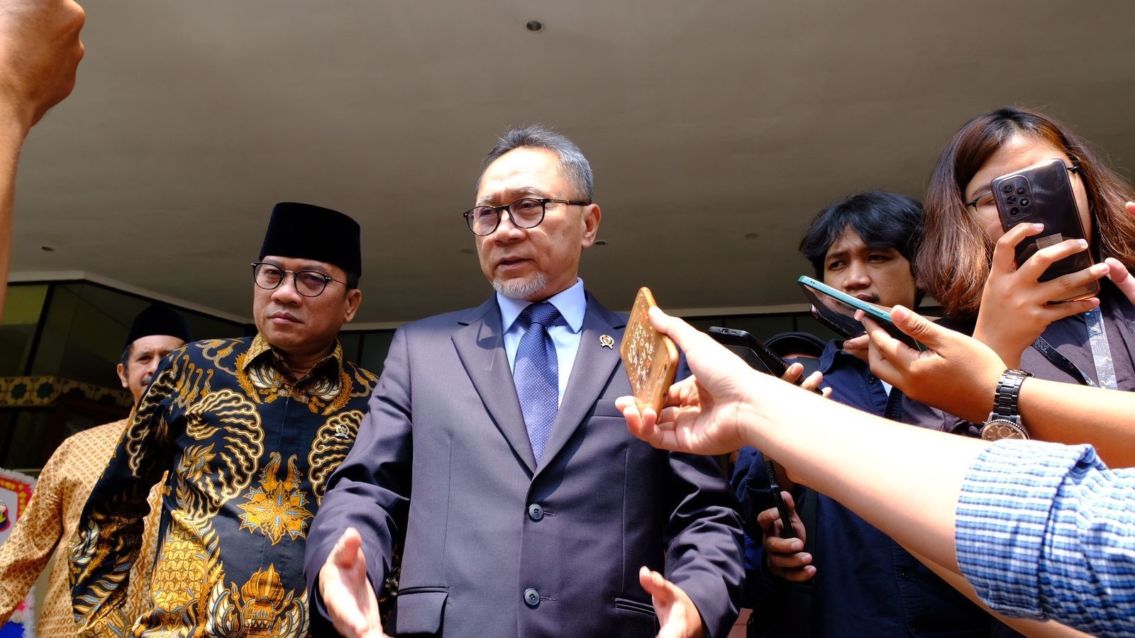 Prabowo Panggil Zulhas ke Istana, Minta Stok dan Harga Pangan Aman Jelang Lebaran