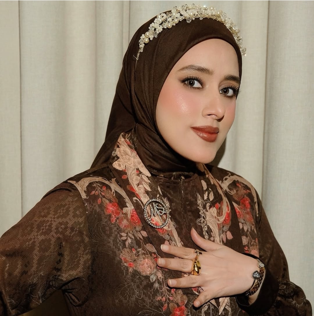 ​Fadia A Rafiq Terjaring OTT KPK, Fairuz A Rafiq Unggah Pesan Menohok Soal Kekuatan Diam ​
