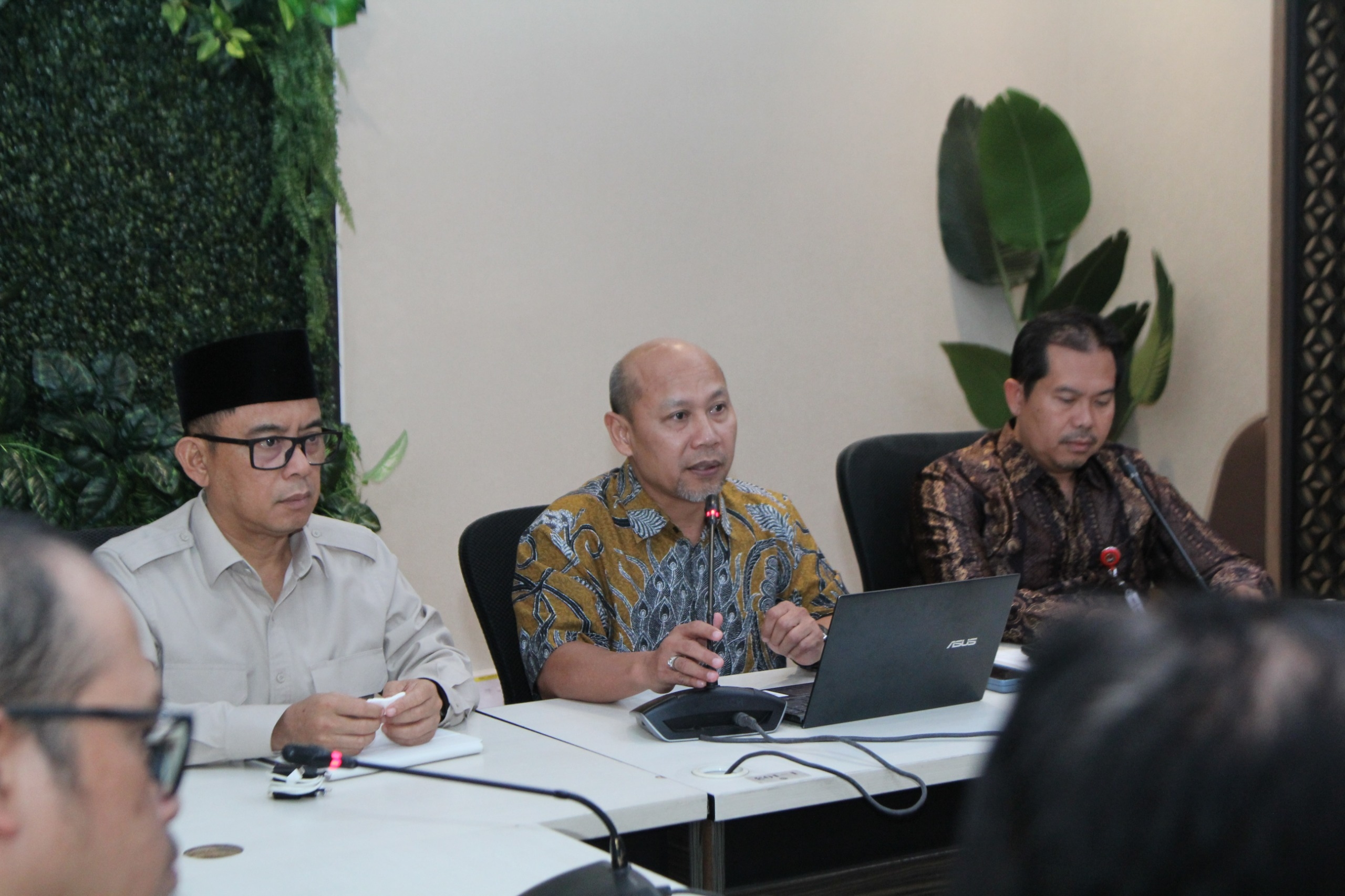 Timur Tengah Memanas, Pemerintah Siapkan Skenario Alternatif Pulangkan Jemaah Haji dan Umrah