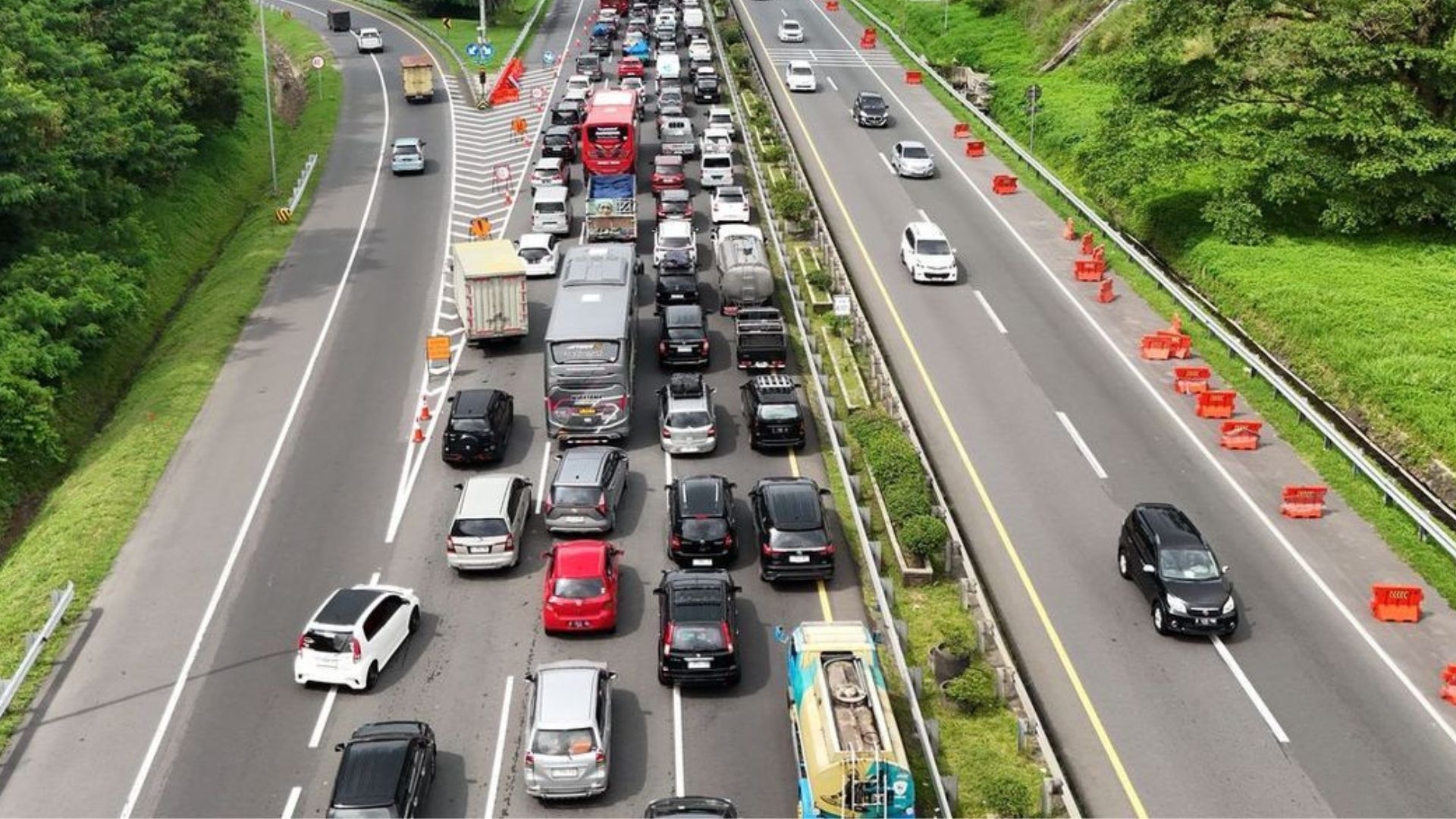 Polri Siapkan One Way dan Contraflow Selama Mudik Lebaran 2026