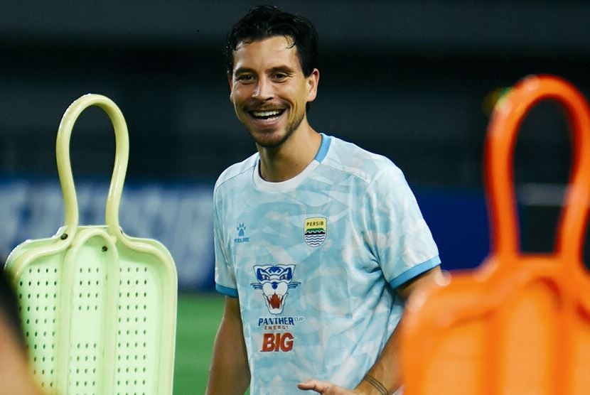 Persib vs Persik: Belajar dari Pertemuan Pertama, Thom Haye Tak Mau Imbang Lagi