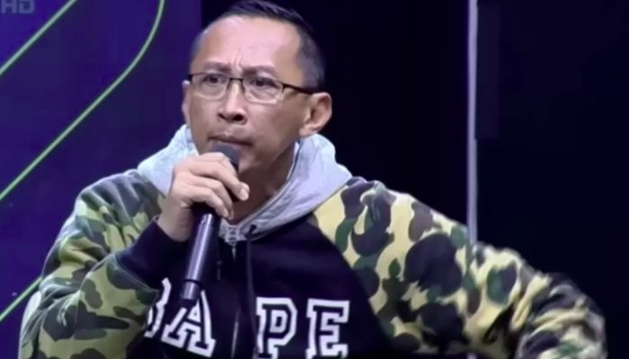 Siapa Abu Janda? Ini Profil Lengkap Permadi Arya yang Viral di Media Sosial