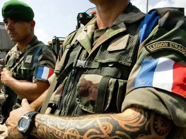 Presiden Macron Konfirmasi Tentara Prancis Tewas dalam Serangan Drone di Irak