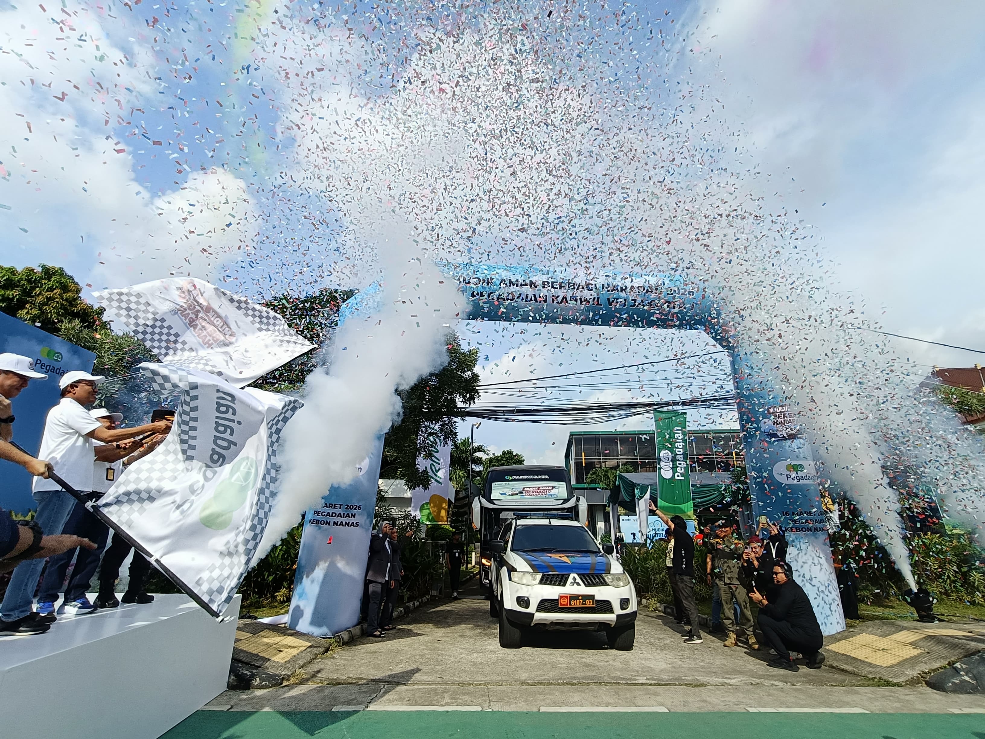 Pegadaian Berangkatkan 500 Pemudik Lewat Program Mudik Aman Berbagi Harapan 2026