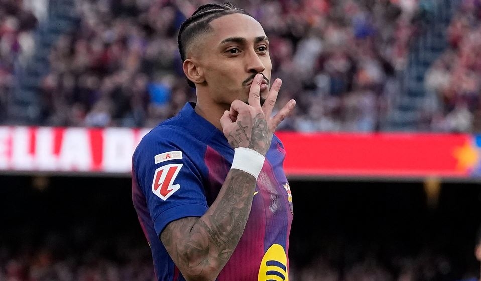 Barcelona vs Sevilla: Raphinha Hattrick, Blaugrana Kembali Jauhi Madrid di Puncak