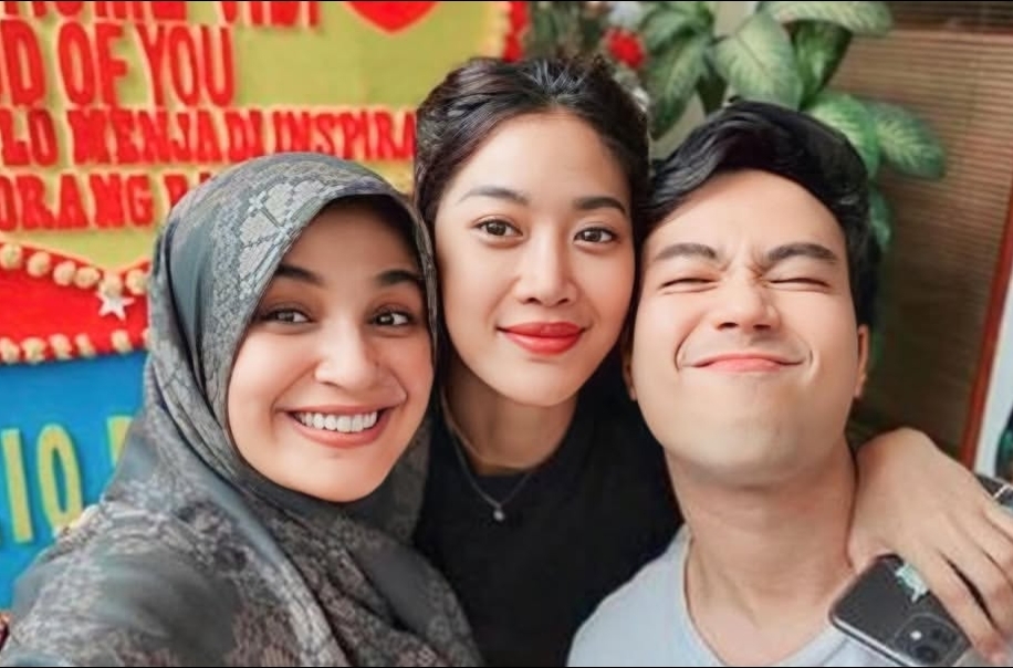 ​Wujudkan Akses Air Bersih, Shireen Sungkar Wakaf Sumur untuk Vidi Aldiano