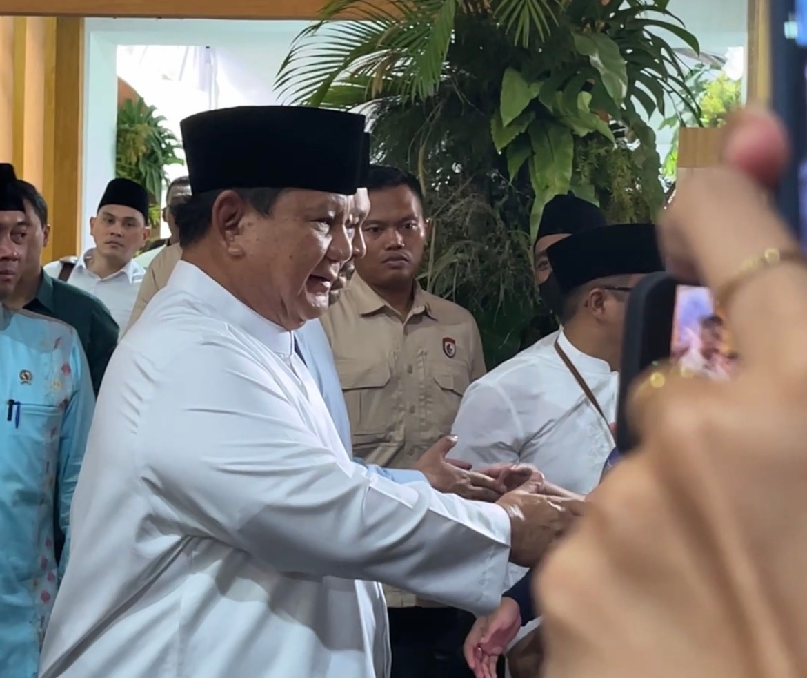 Istana Jadi Rumah Rakyat, Presiden Prabowo Terima Ribuan Warga untuk Halal Bihalal