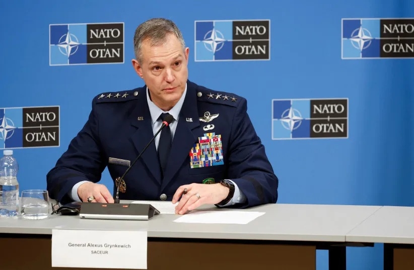 NATO Tarik Seluruh Pasukan dari Misi di Irak Imbas Perang Iran