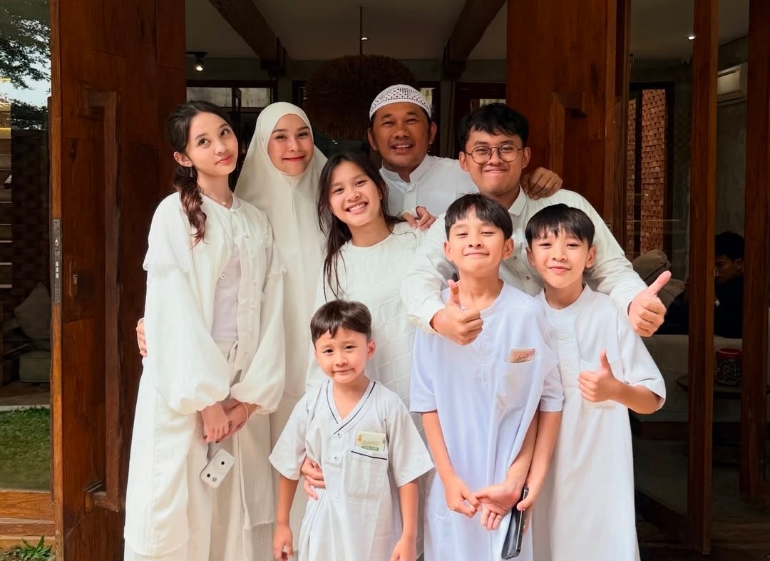 Bukan Sekadar Bangun Tempat Ibadah, Masjid Zaskia Adya Mecca Sukses Satukan Warga Jadi Keluarga