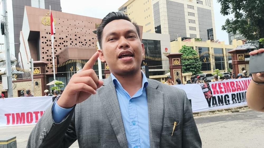 Kasus Penipuan Akademi Crypto Mandek, Korban Timothy Ronald Daftarkan Permohonan RDPU ke DPR