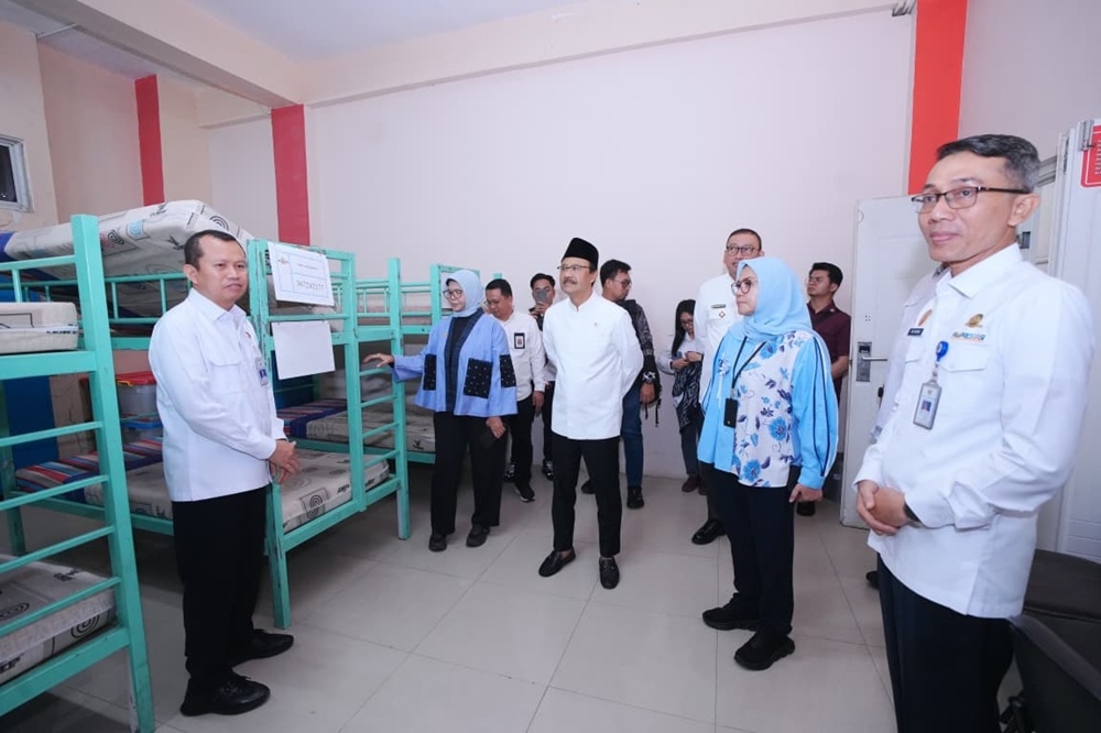 Tindak Lanjut Arahan Prabowo, Mensos Cek Langsung Calon Sekolah Rakyat di STIP Marunda