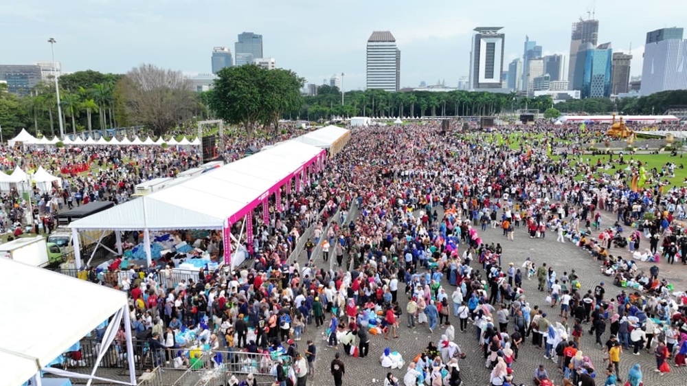 Ratusan Ribu Orang Rasakan Kebahagiaan Lewat Bazar Rakyat yang Digelar Presiden Prabowo
