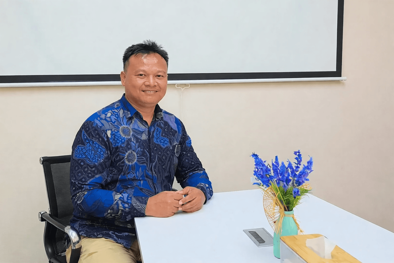 Redefinisi Politik Bebas Aktif dalam Bayang-bayang Hegemoni Global: Analisis Sosiologi atas Sikap Indonesia dalam Konflik Iran