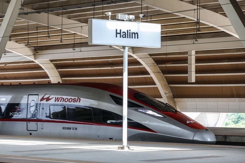 Whoosh Angkut 311 Ribu Penumpang saat Lebaran 2026, Naik 7 Persen