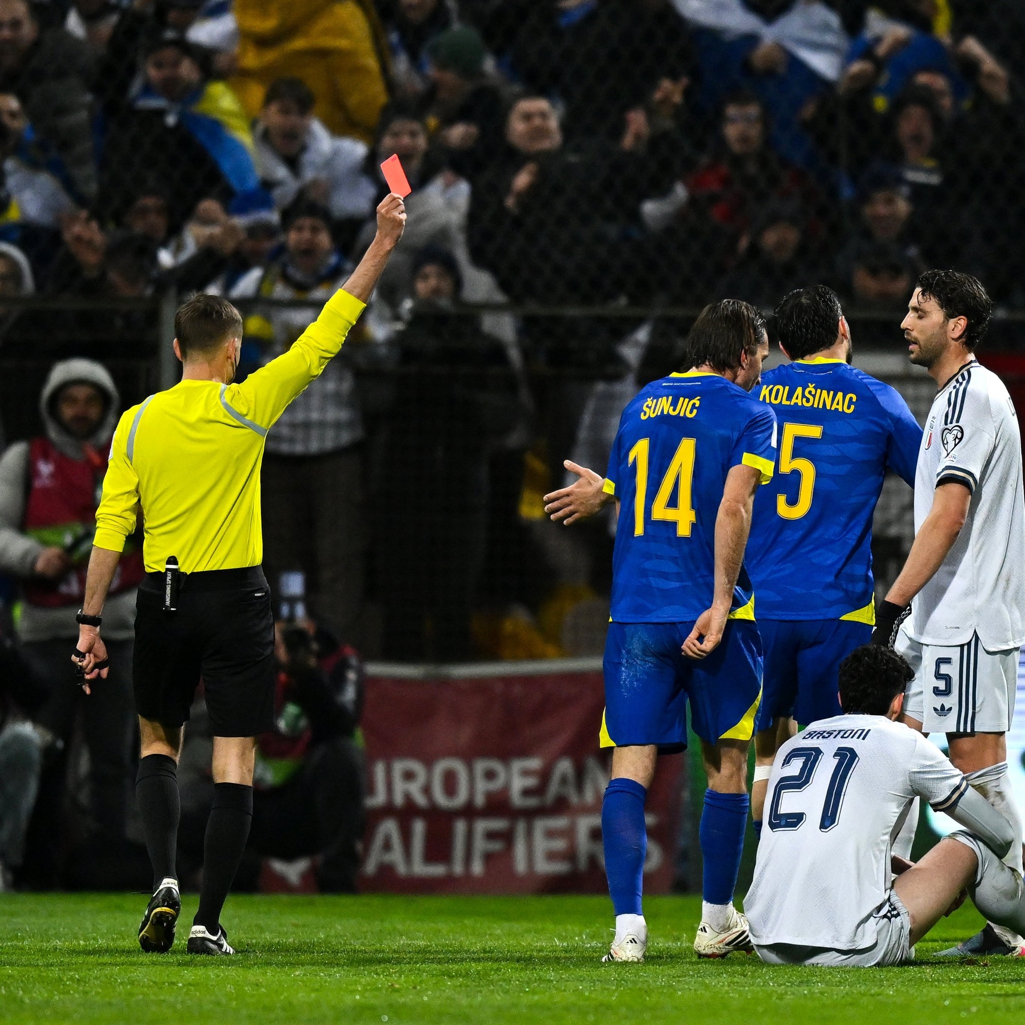 Gagal ke Piala Dunia Tiga Kali Beruntun, Ada Apa dengan Italia?