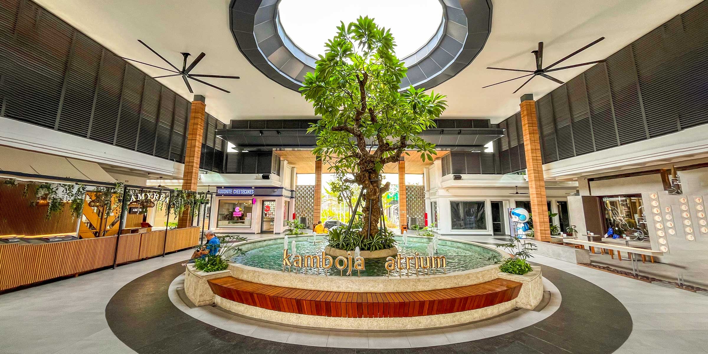 Turis Malaysia Kuasai Kunjungan ke PIK, Belanja Produk Lokal Jadi Daya Tarik Utama