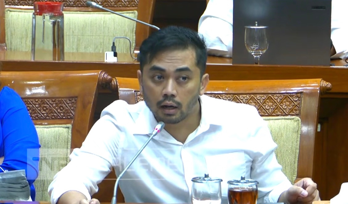 Di Komisi III DPR, Amsal Sitepu Membungkuk Ucapkan Terima Kasih Usai Divonis Bebas