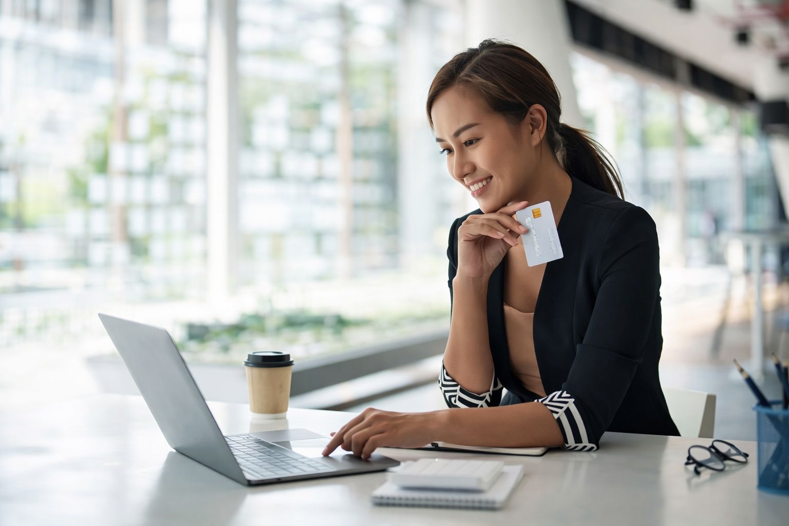 Survei Visa: 62 Persen Orang Indonesia Belanja Via Ecommerce 2-3 Kali per Bulan