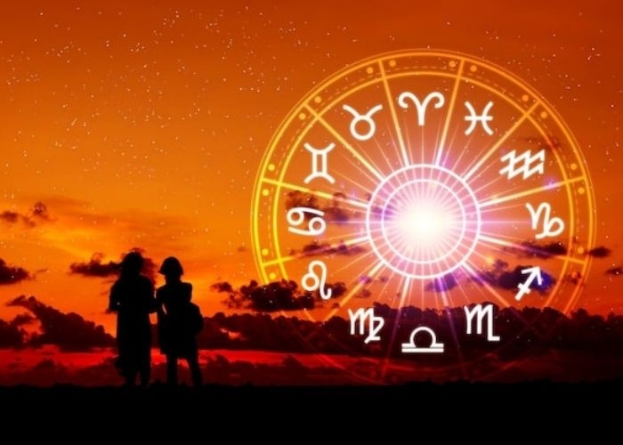 Ramalan Zodiak Cinta 5 April 2026: Keberuntungan dalam Hubungan Makin Hangat!