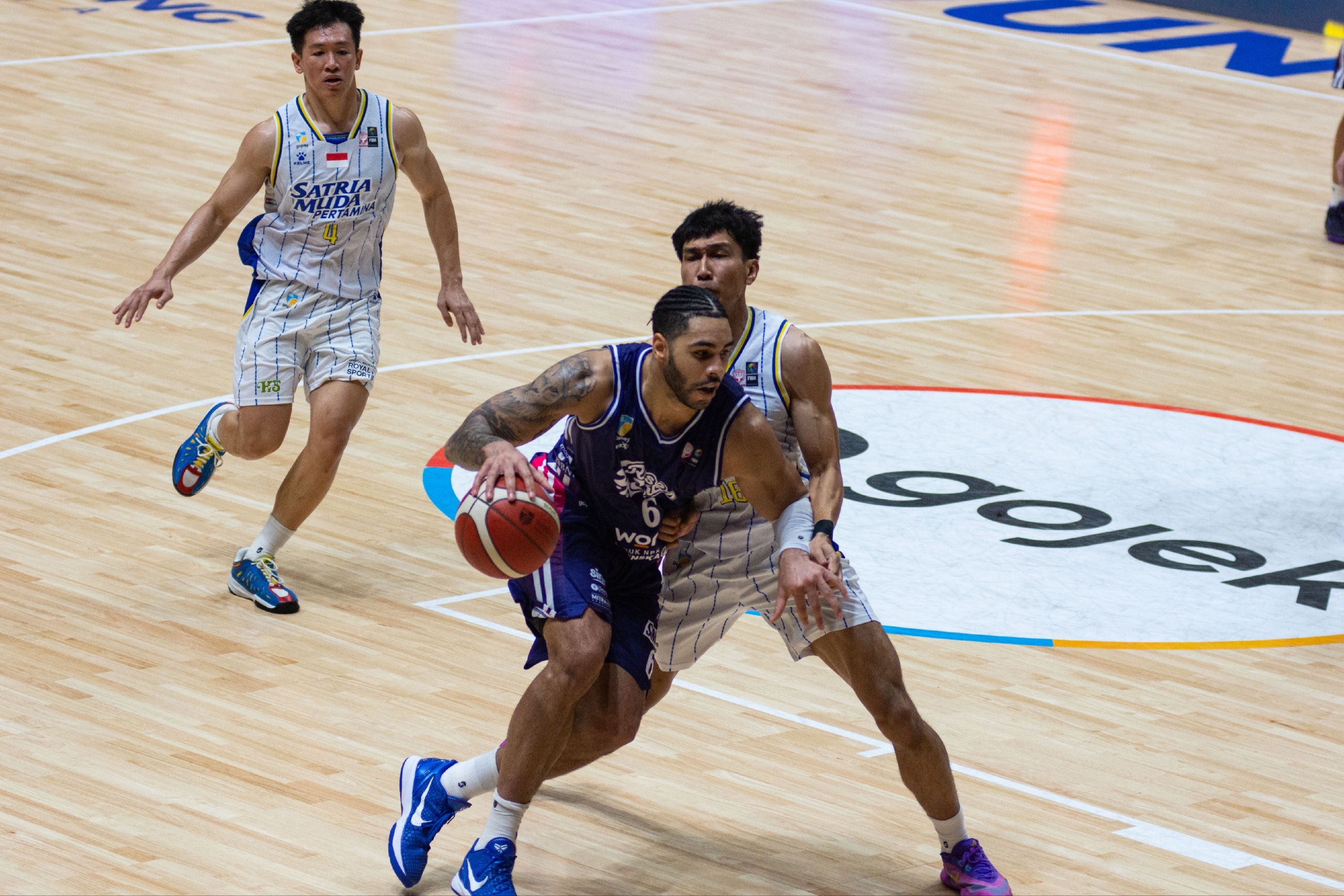​IBL: Satria Muda Dipaksa Menyerah Lewat Overtime oleh RANS Simba Bogor di Kandang