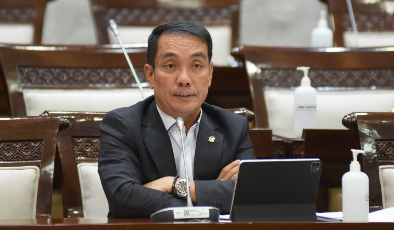 Pungutan OJK Diusulkan Dihapus, Komisi XI Kaji Skema Dana dari BI dan LPS