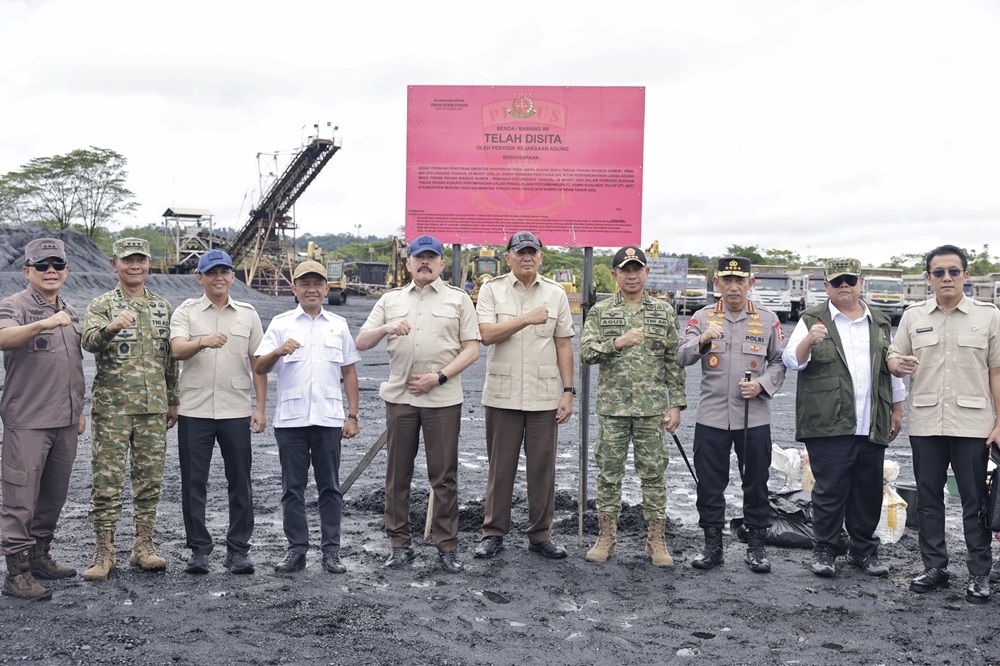 Tinjau Penertiban Tambang Ilegal di Murung Raya, Jaksa Agung Pastikan Penegakan Hukum Sektor Pertambangan