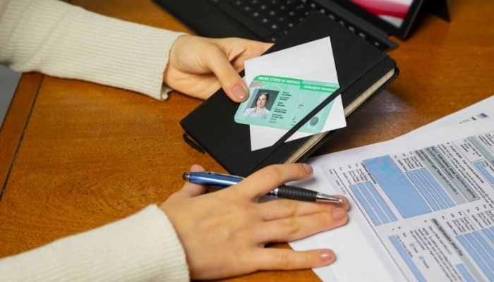 SIM Mati? Ini Batas Akhir Perpanjangan Tanpa Ujian di April 2026