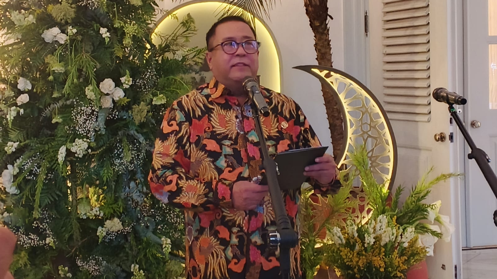 Kebut Revitalisasi, Rano Karno Siap 'Ngantor' di Kota Tua Jakarta