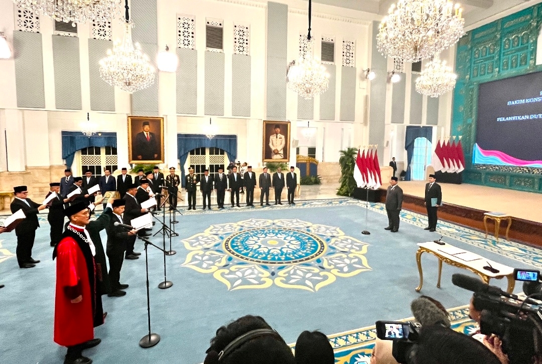 Prabowo Saksikan Pengucapan Sumpah Keanggotaan Ombudsman RI, Hery Susanto Jabat Sebagai Ketua