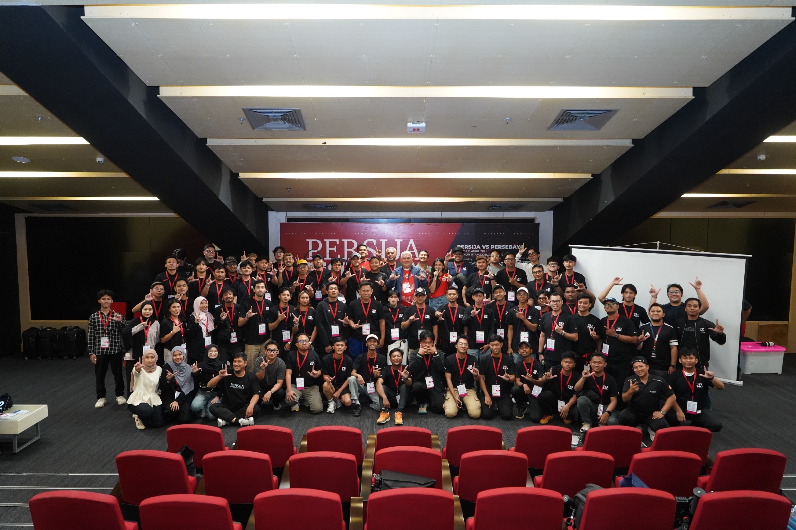 Persija Terus Edukasi Sepakbola Lewat Photography Workshop Vol. 5