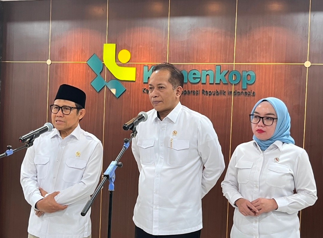 Menko PM Dorong Koperasi Merah Putih Jadi Penggerak Ekonomi Lokal dan Ciptakan Kemandirian