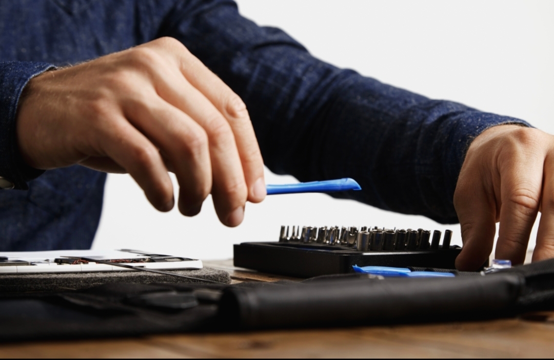 Laptop Cepat Panas Ini Cara Membersihkan Kipas dengan Aman dan Efektif