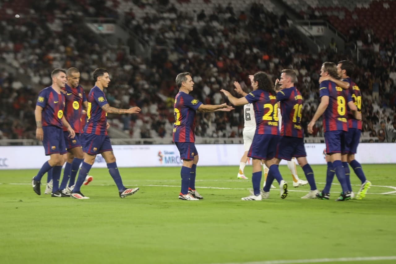 Clash of Legends: Rivaldo Masih 'Gacor', Legenda Barcelona Menang 3-0 Atas World Legends