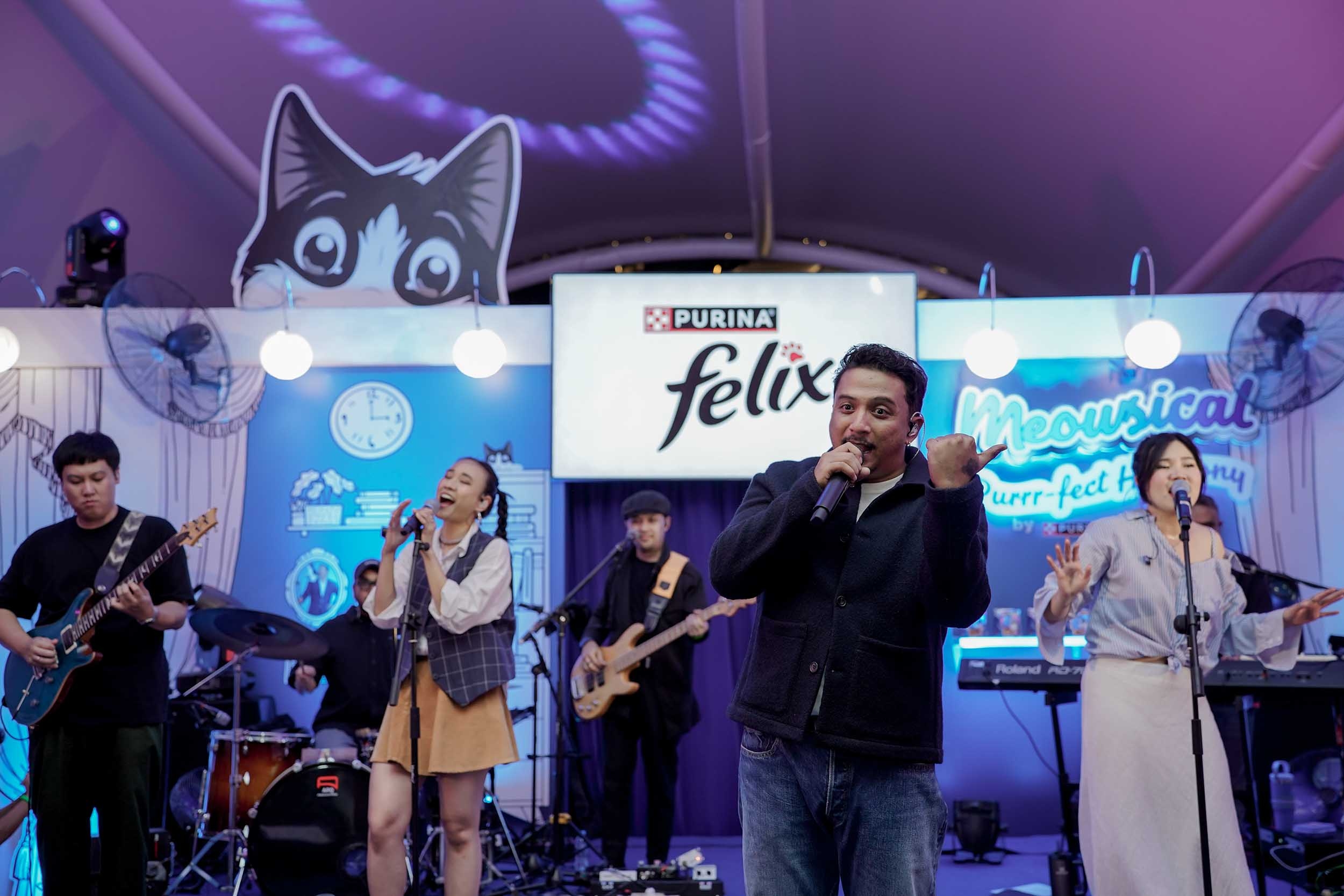 Pet Owners Independence Day Rayakan Momen Bersama Sal Priadi
