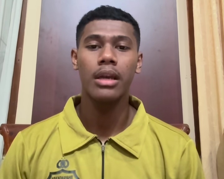 Fadly Alberto Lontarkan Permohonan Maaf Usai Lakukan Tendangan Kungfu, Akui Coreng Citra Timnas Indonesia