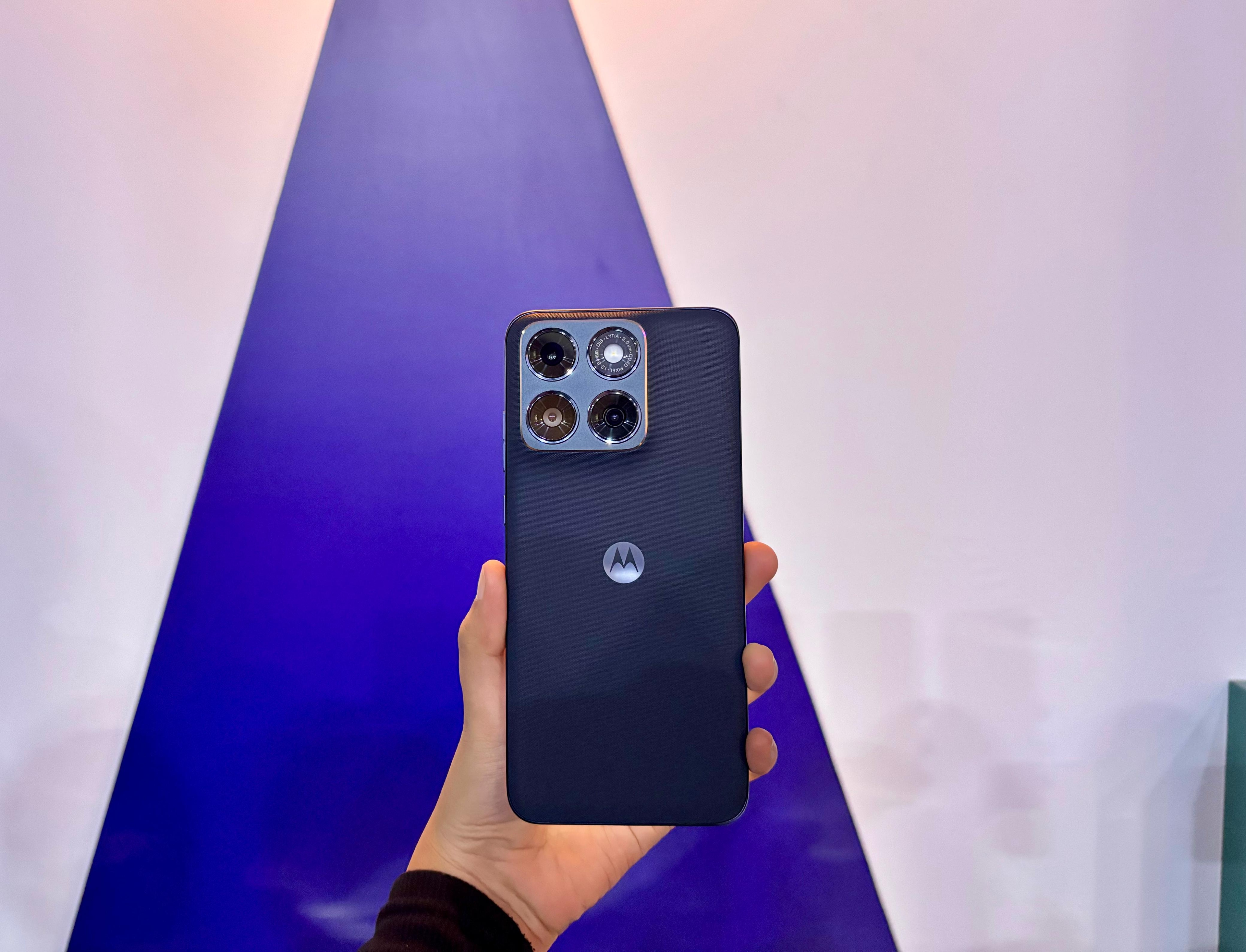 Motorola Rilis Signature, Edge 70 Fusion dan Moto Buds Loop di Indonesia, Intip Harga dan Spesifikasinya