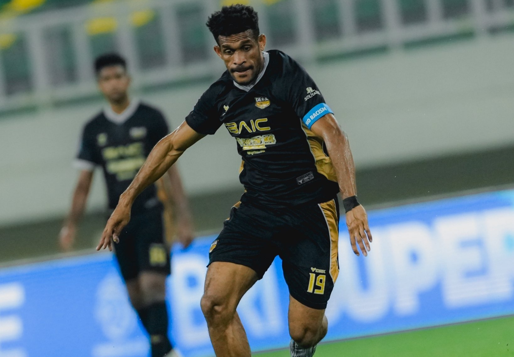 Pemain Timnas Indonesia Ramai-ramai Kecam Tindakan Rasis Terhadap Ricky Kambuaya