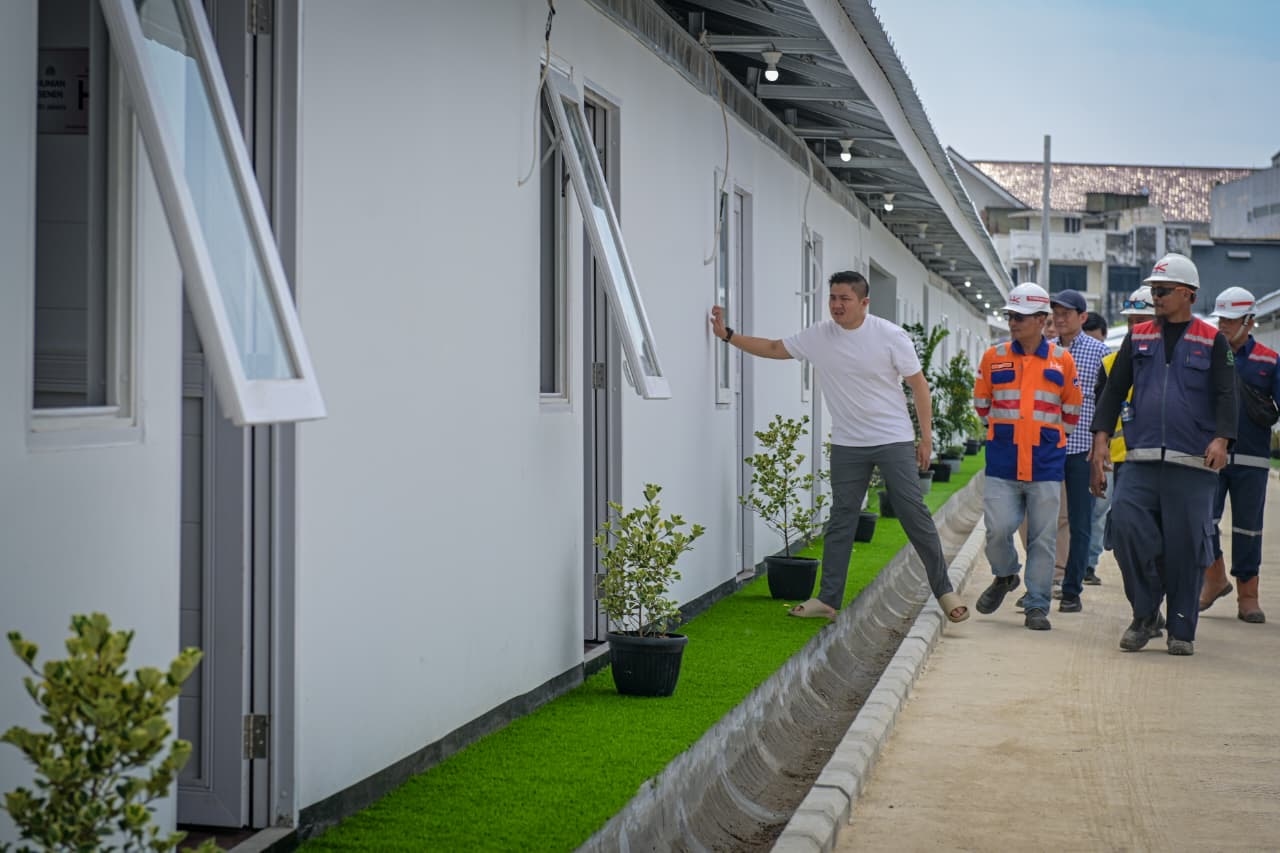 Hunian Layak untuk Warga Pinggir Rel, Pemerintah Percepat Penataan di Pasar Senen