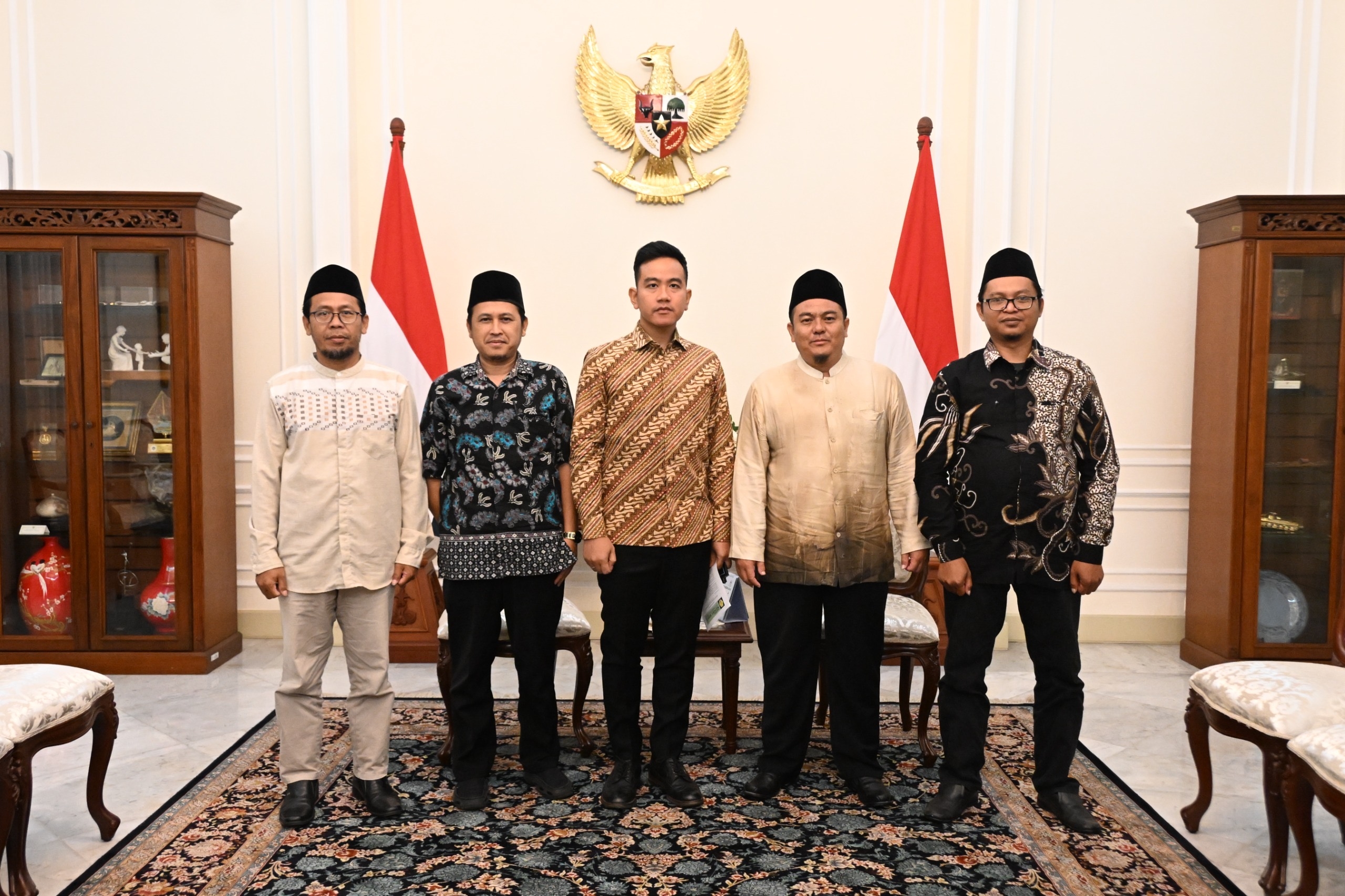 Gibran Terima Silaturahmi Ulama Ciamis, Dorong Pendidikan Berbasis Digital dan AI