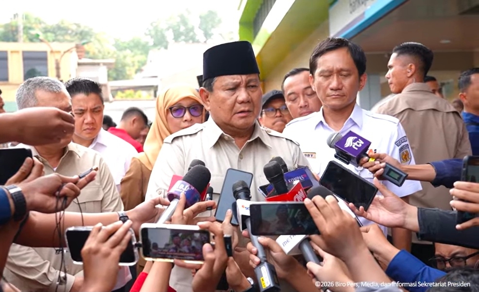 Rawan Kecelakaan, Prabowo Setujui Pembangunan Flyover Perlintasan Kereta di Bekasi