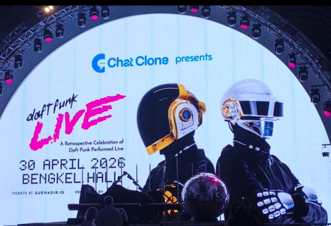Konser Daft Funk Live: A Retrospective Celebration of  Daft Punk Performed Live Sukses Bius Penonton Bengkel Hall