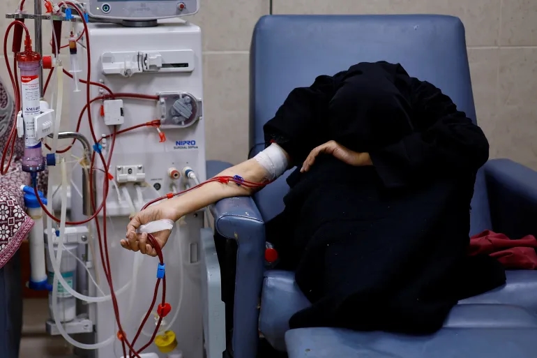 Ibu-Ibu Gaza Menanggung Luka Genosida, Penulis Asal Gaza: Sekarang Perang Itu Ingin Mengambil Ibuku