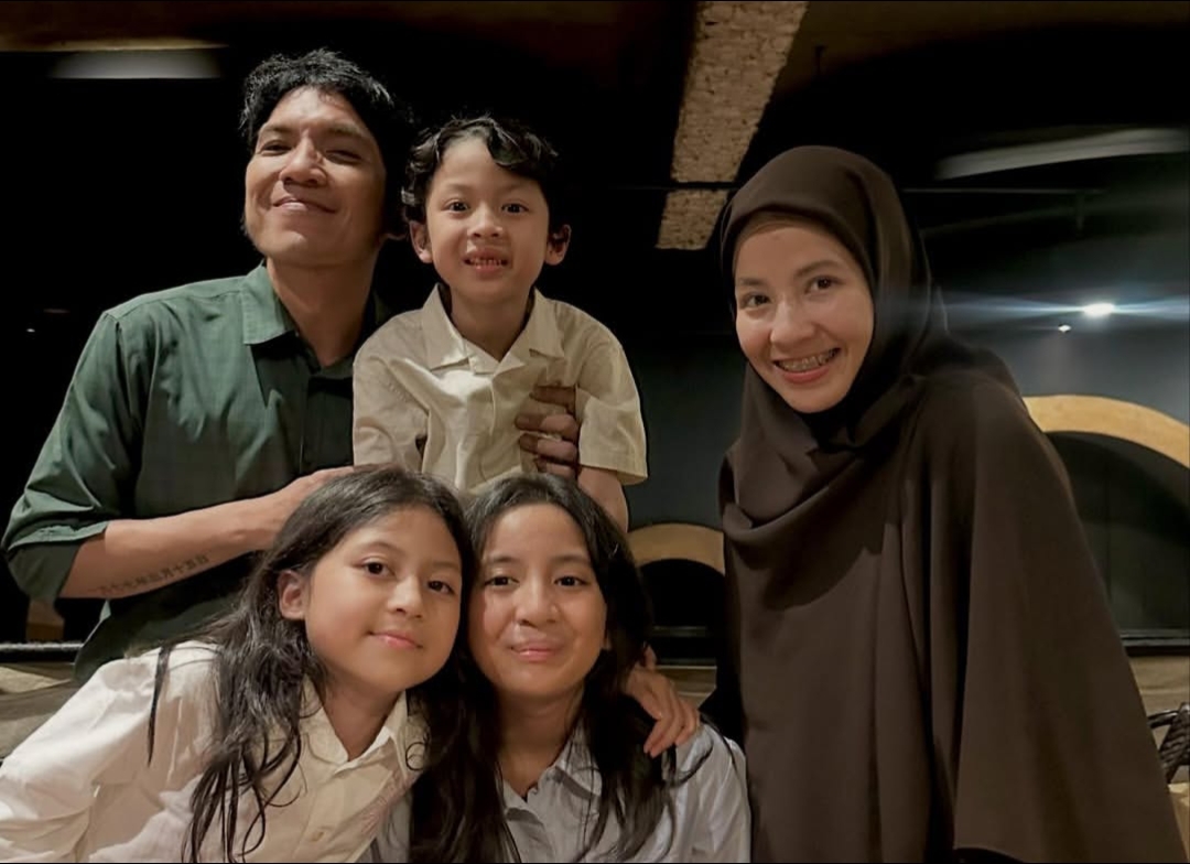 ​Prioritaskan Perasaan Anak, Desta Mahendra Tegas Enggak Akan Cari Ibu Baru