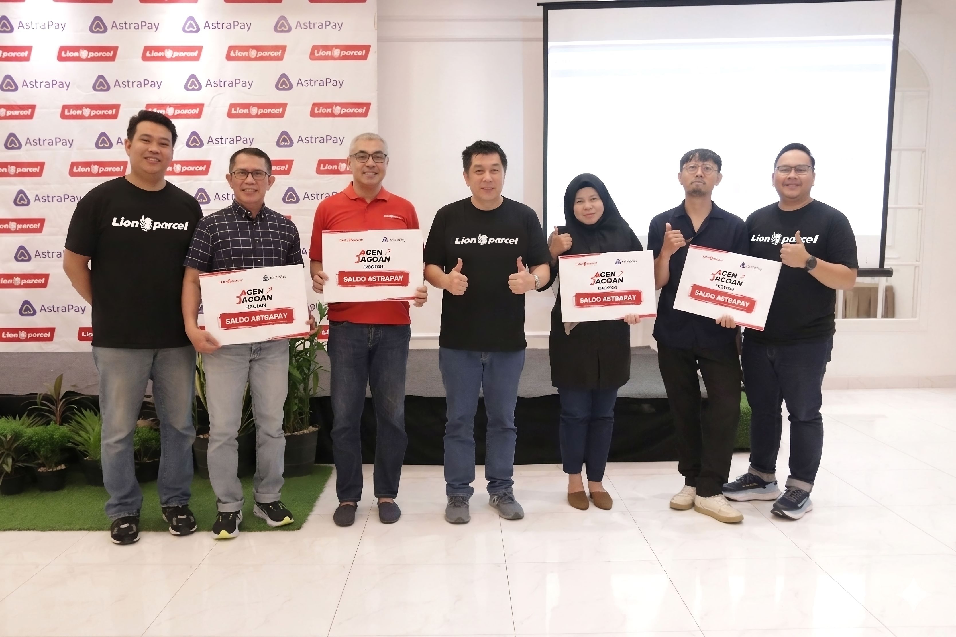 Lion Parcel Gandeng AstraPay Dorong QRIS di Mitra Agen