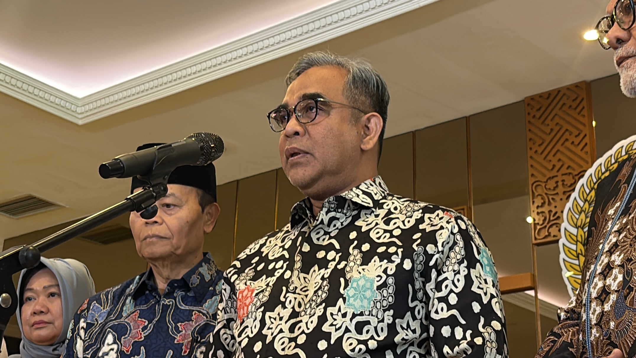 Ketua MPR Apresiasi Peserta LCC Kalbar yang Protes Soal Penilaian Juri: Contoh Demokrasi yang Baik
