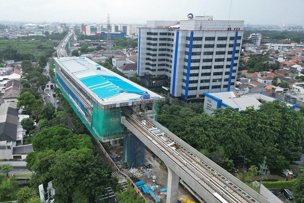 Pembangunan LRT Velodrome-Manggarai Dikebut, Pramono Pastikan Keselamatan Jadi Prioritas